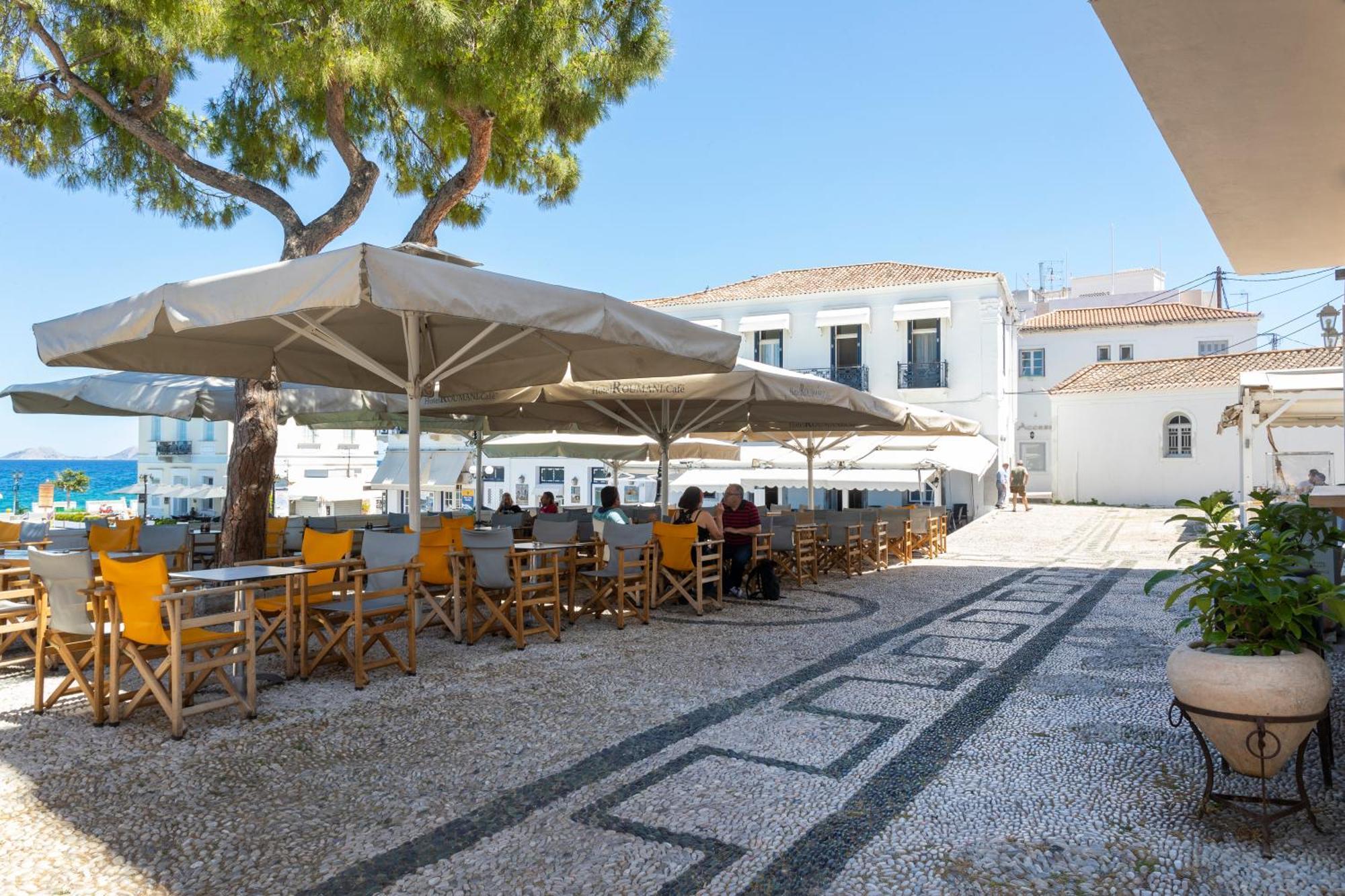Hotel Roumani Spetses Town Luaran gambar