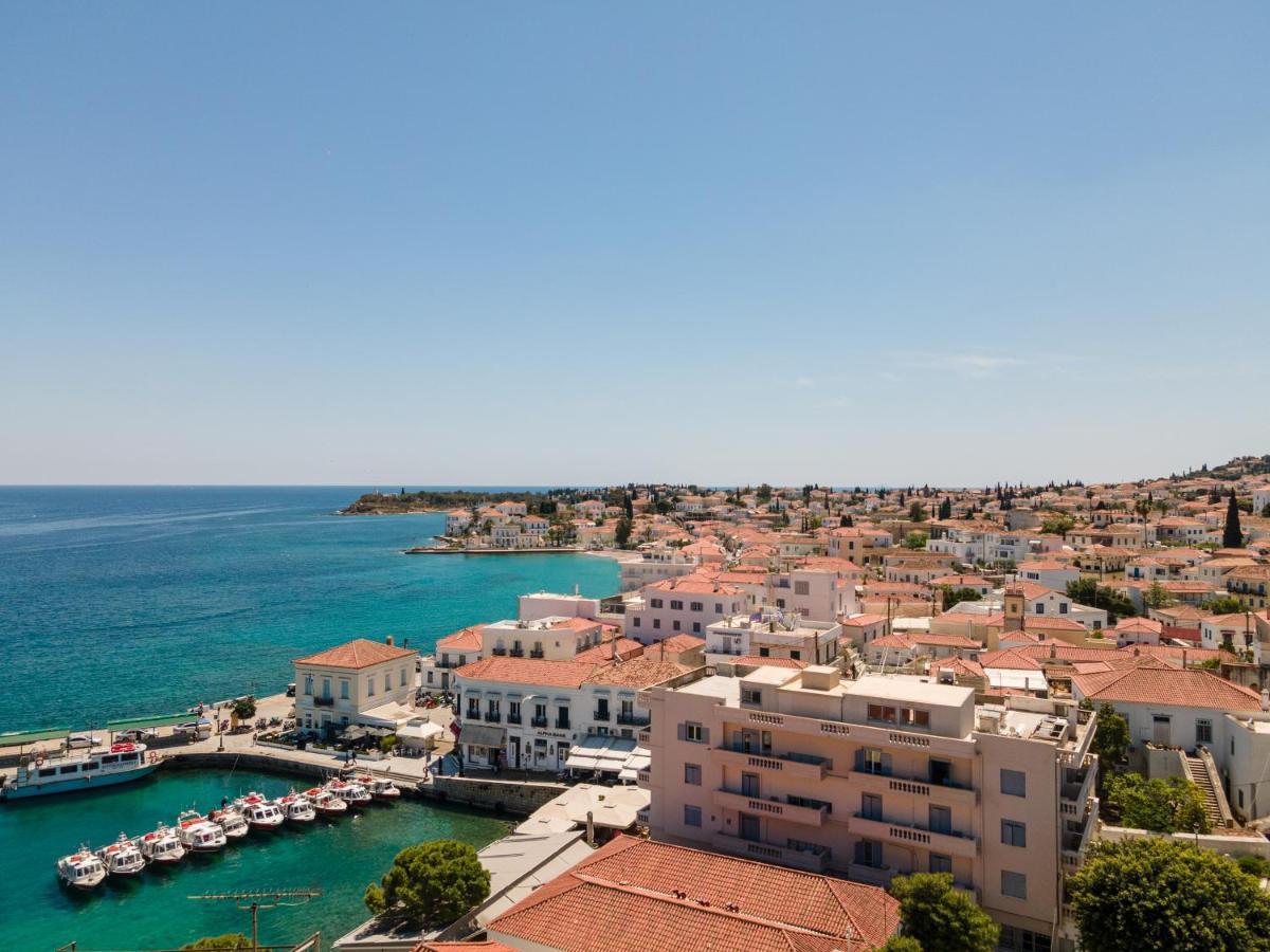 Hotel Roumani Spetses Town Luaran gambar