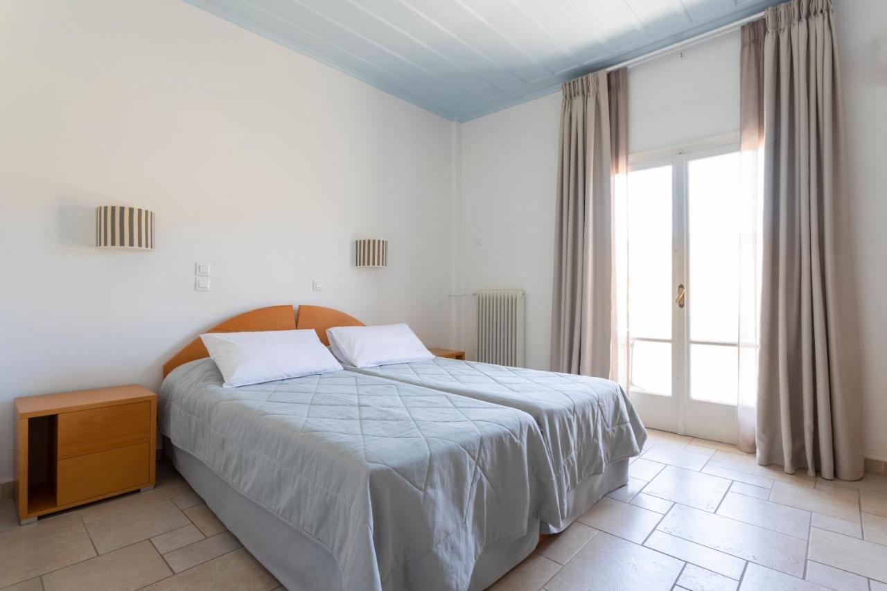 Hotel Roumani Spetses Town Luaran gambar