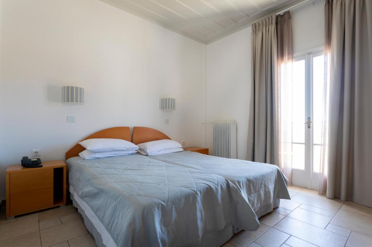 Hotel Roumani Spetses Town Luaran gambar