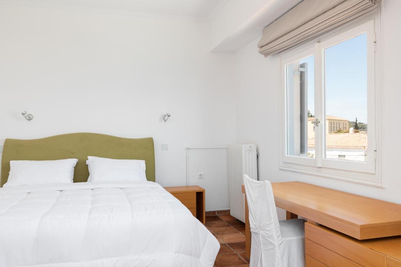 Hotel Roumani Spetses Town Luaran gambar
