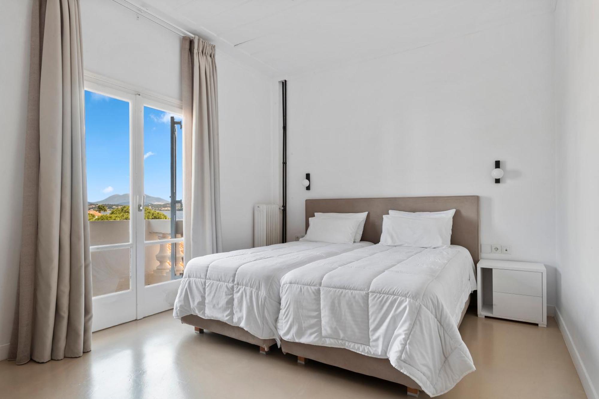 Hotel Roumani Spetses Town Luaran gambar