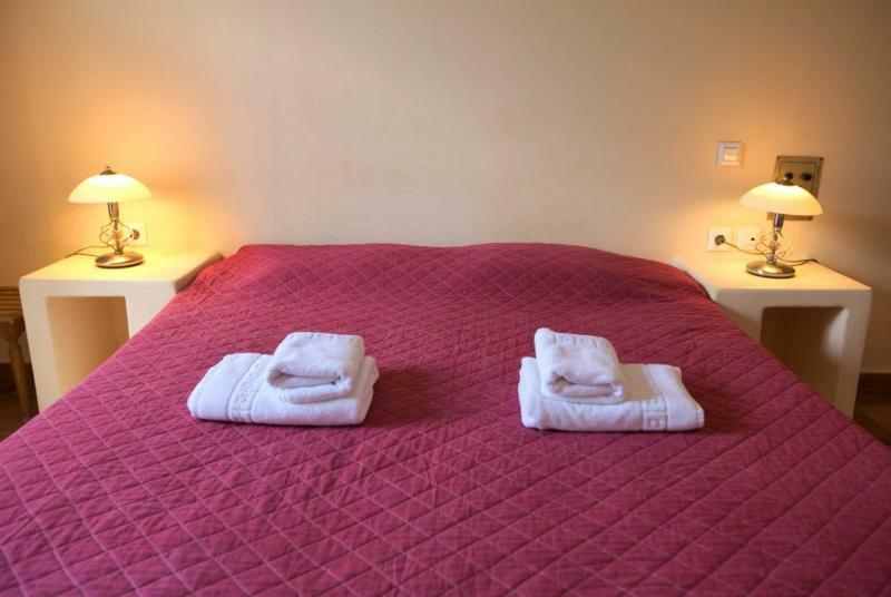Hotel Roumani Spetses Town Luaran gambar